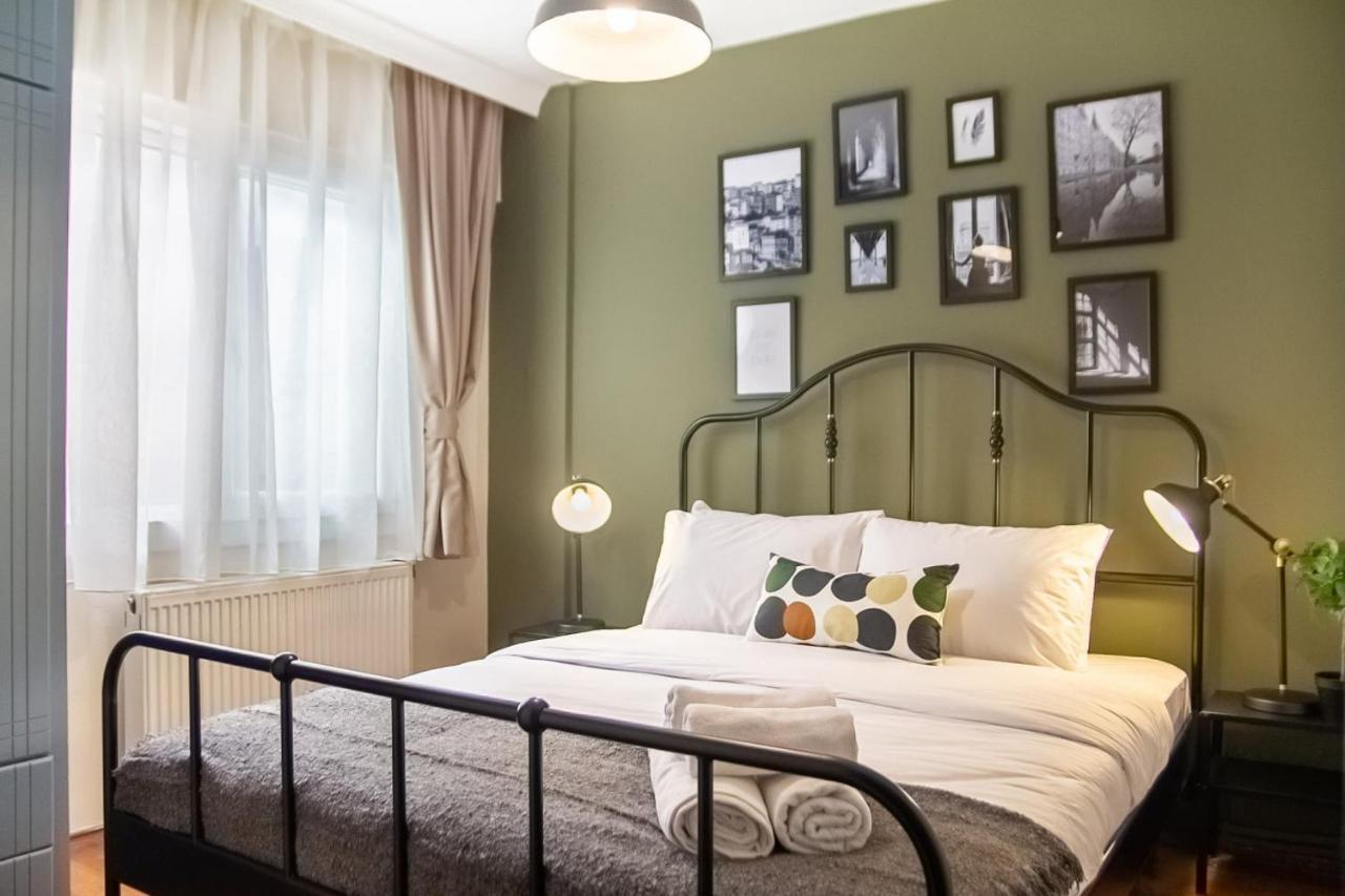 דירות Exceptional Flat With Gorgeous Sea View In איזמיר מראה חיצוני תמונה