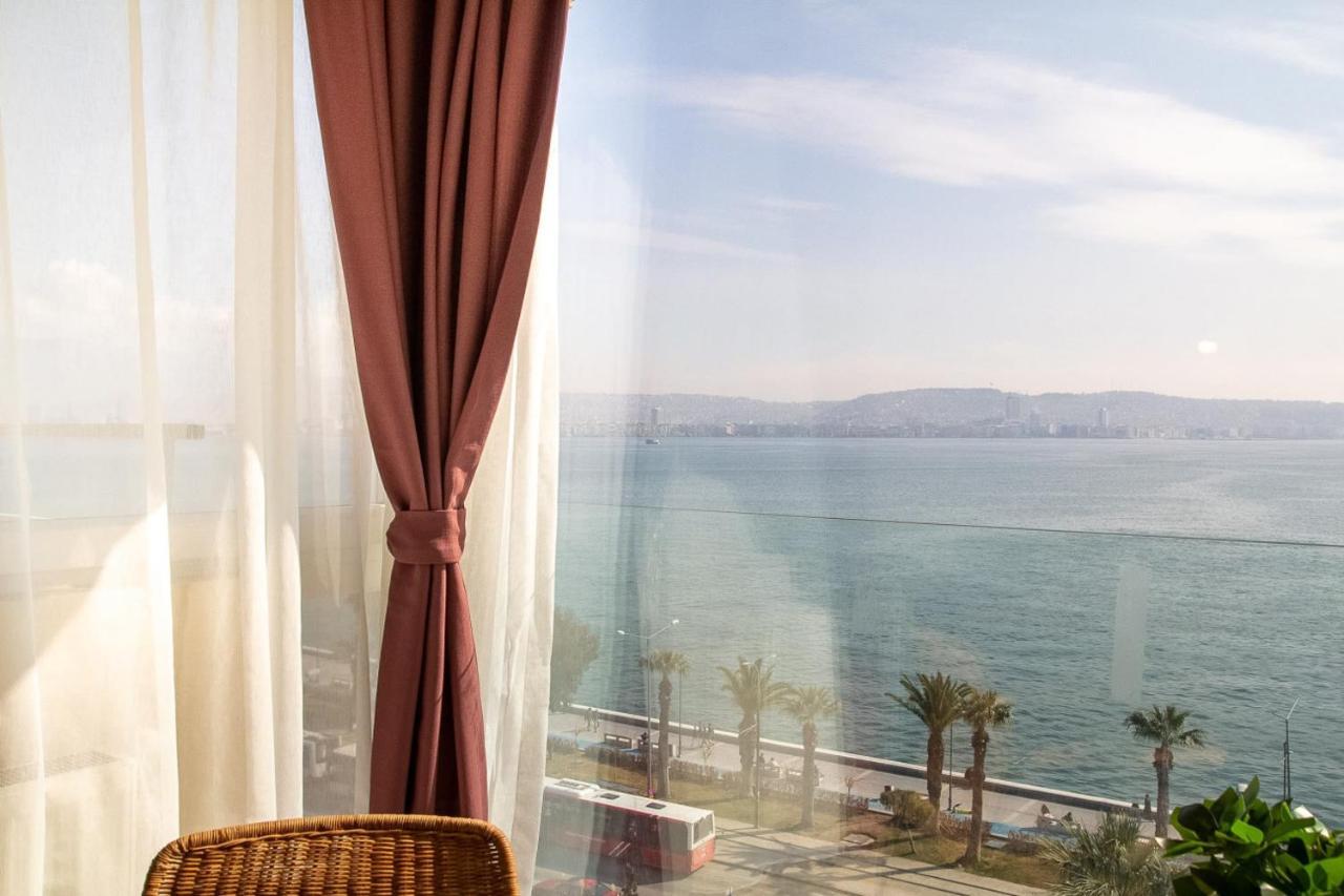 דירות Exceptional Flat With Gorgeous Sea View In איזמיר מראה חיצוני תמונה